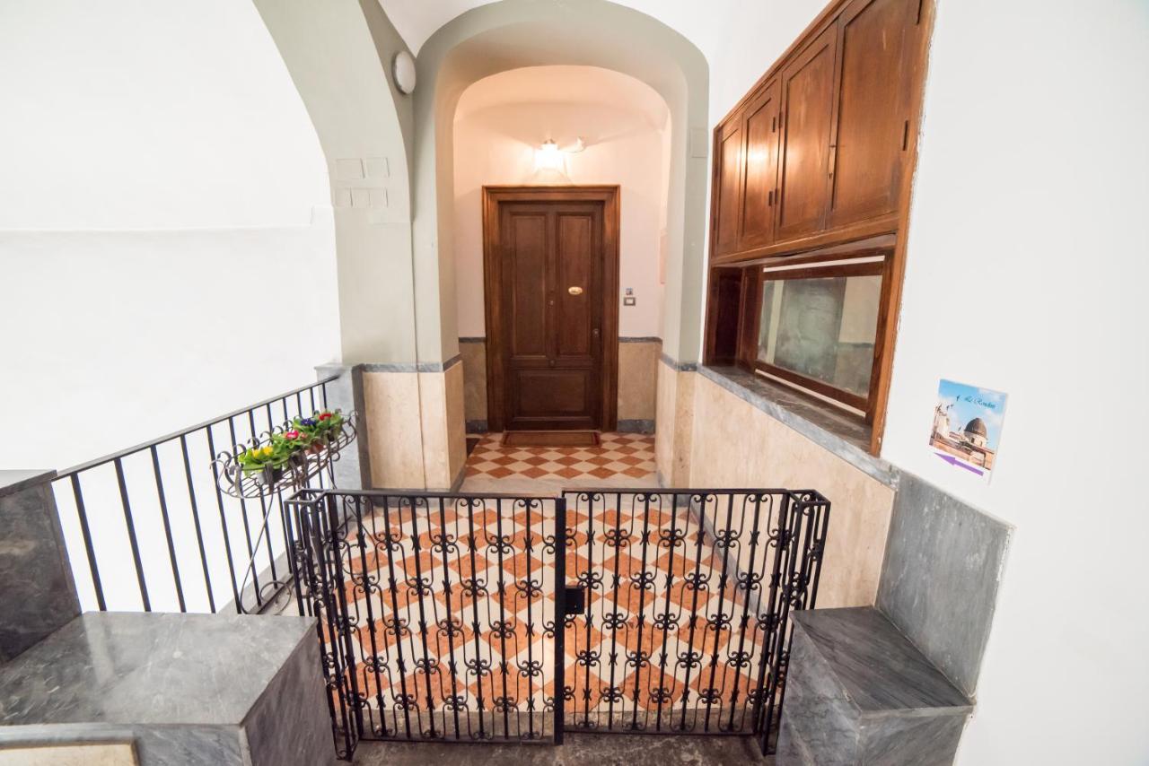 Le Rondini Della Pietrasanta Appartement Napels Buitenkant foto