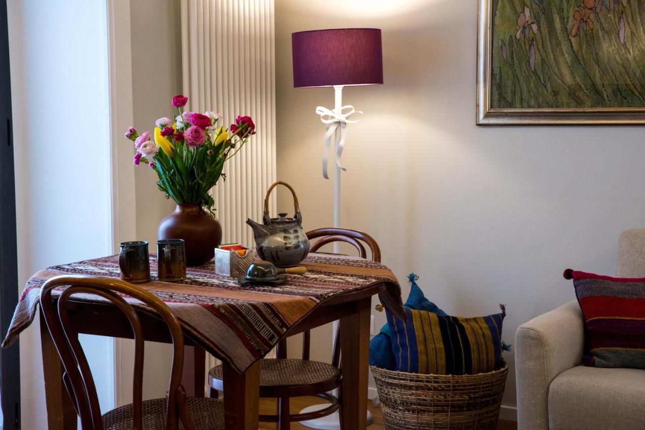 Le Rondini Della Pietrasanta Appartement Napels Buitenkant foto
